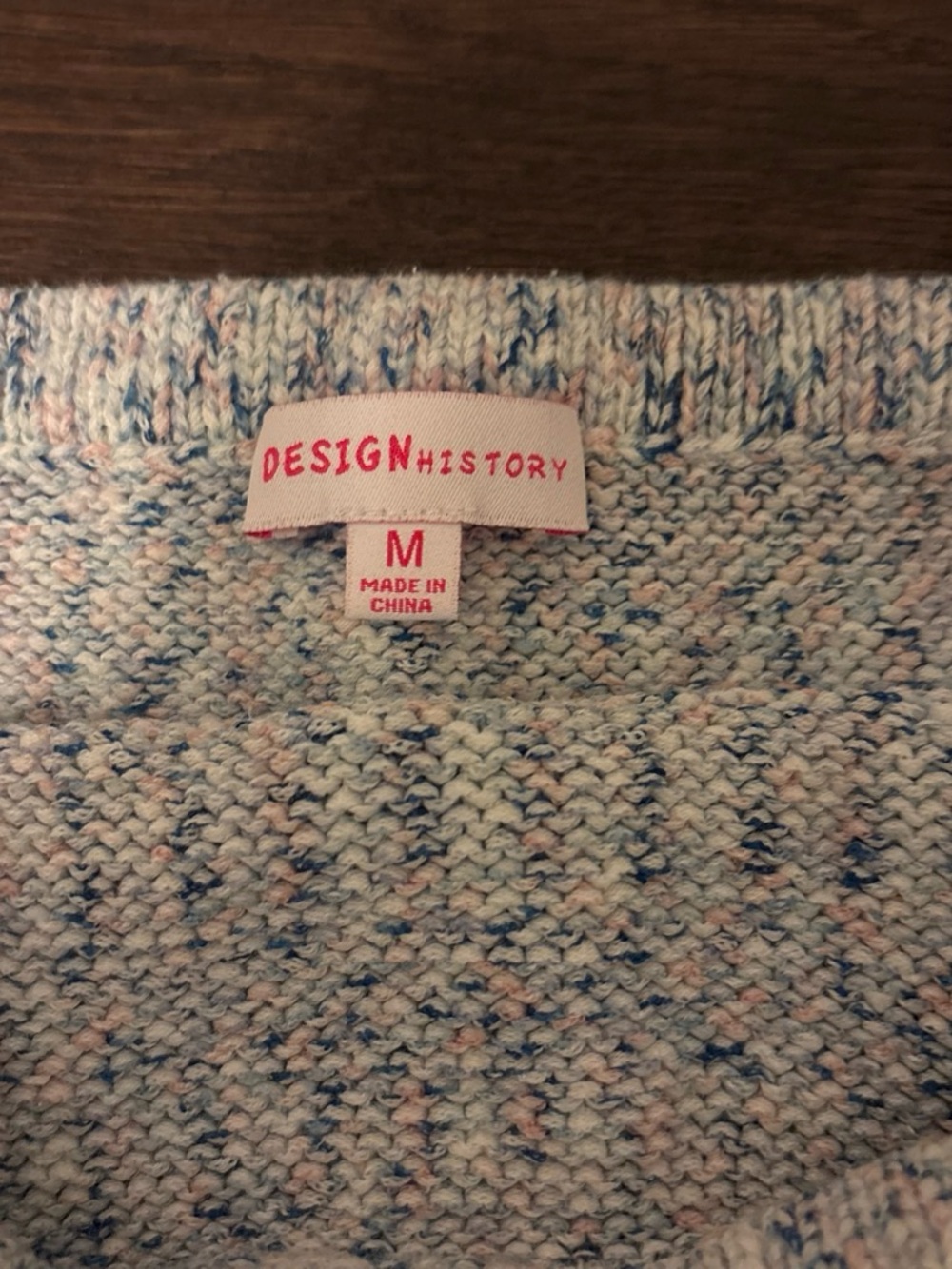 Design History Speckled Cream and Blue Knit Top - Picture 4 of 7